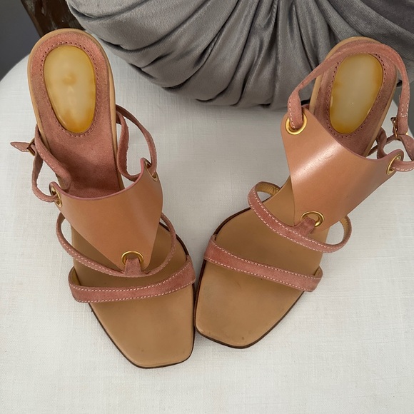 Shoes-Casadei - Picture 4 of 8